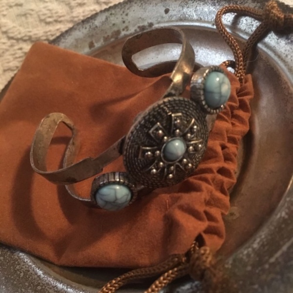 Silver and turquoise cuff